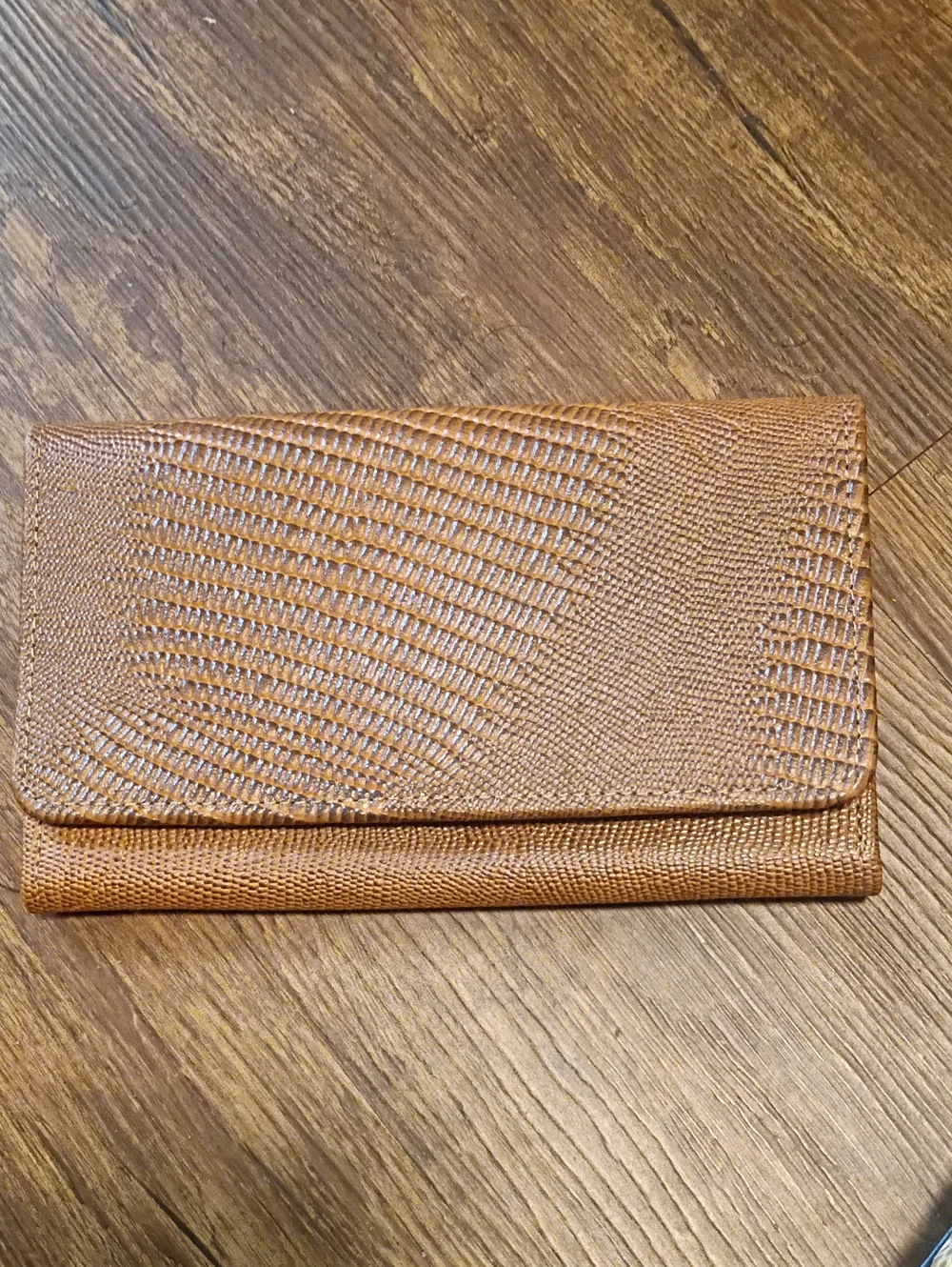 Textured Brown Women's Genuine Leather Clutch Wallet Multi Compartment